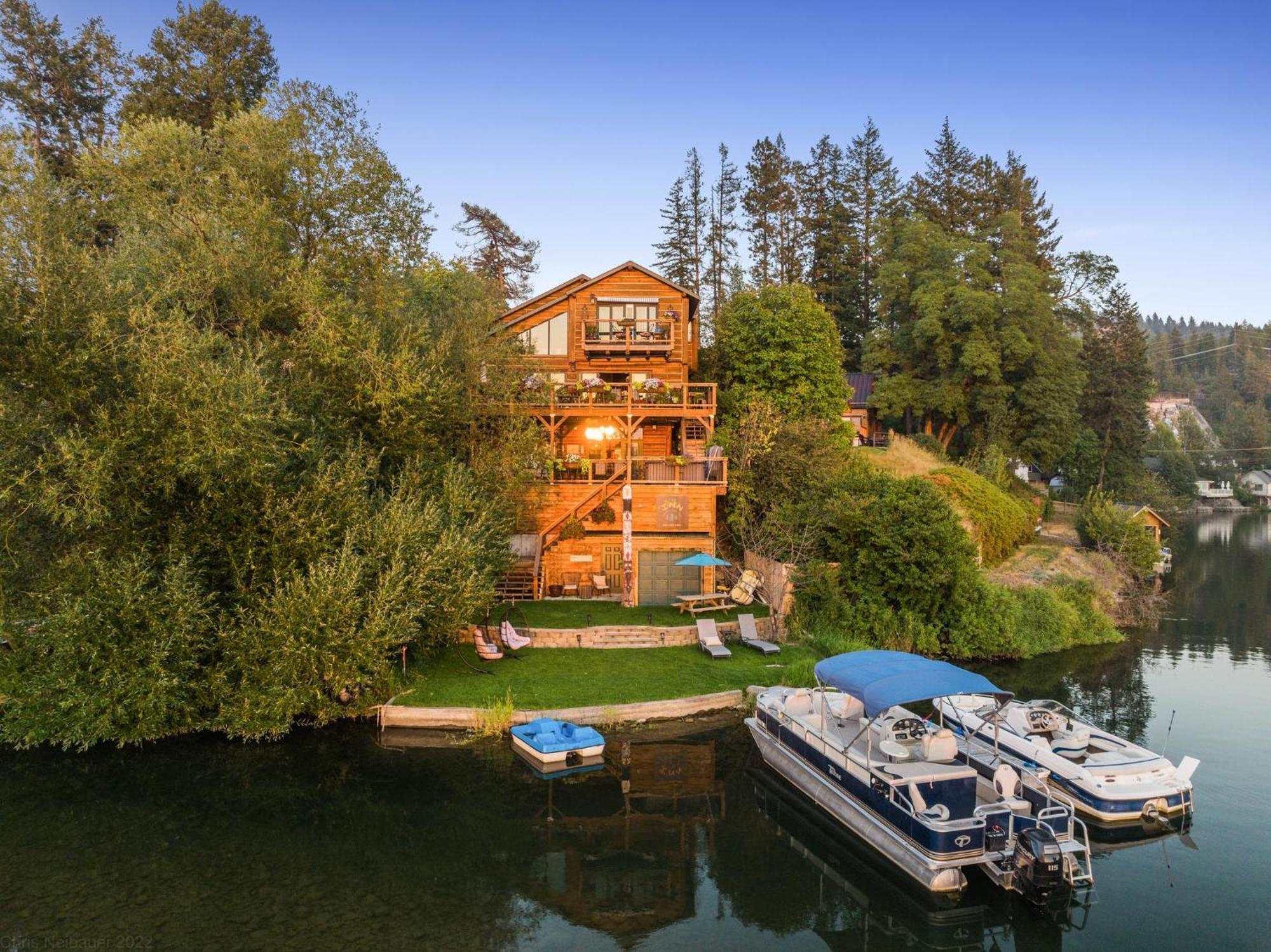 The Inn Bigfork Bay Exterior photo